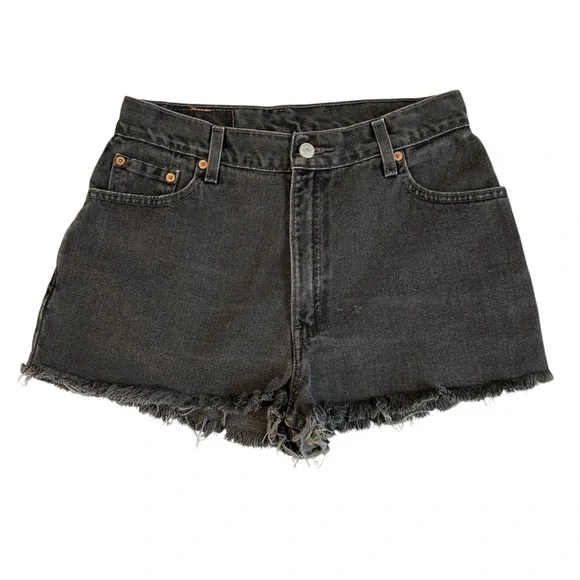 Levi's 550 Women's Black Denim Shorts. Self Cut Black size 12 (29) #1597 - Picture 6 of 8
